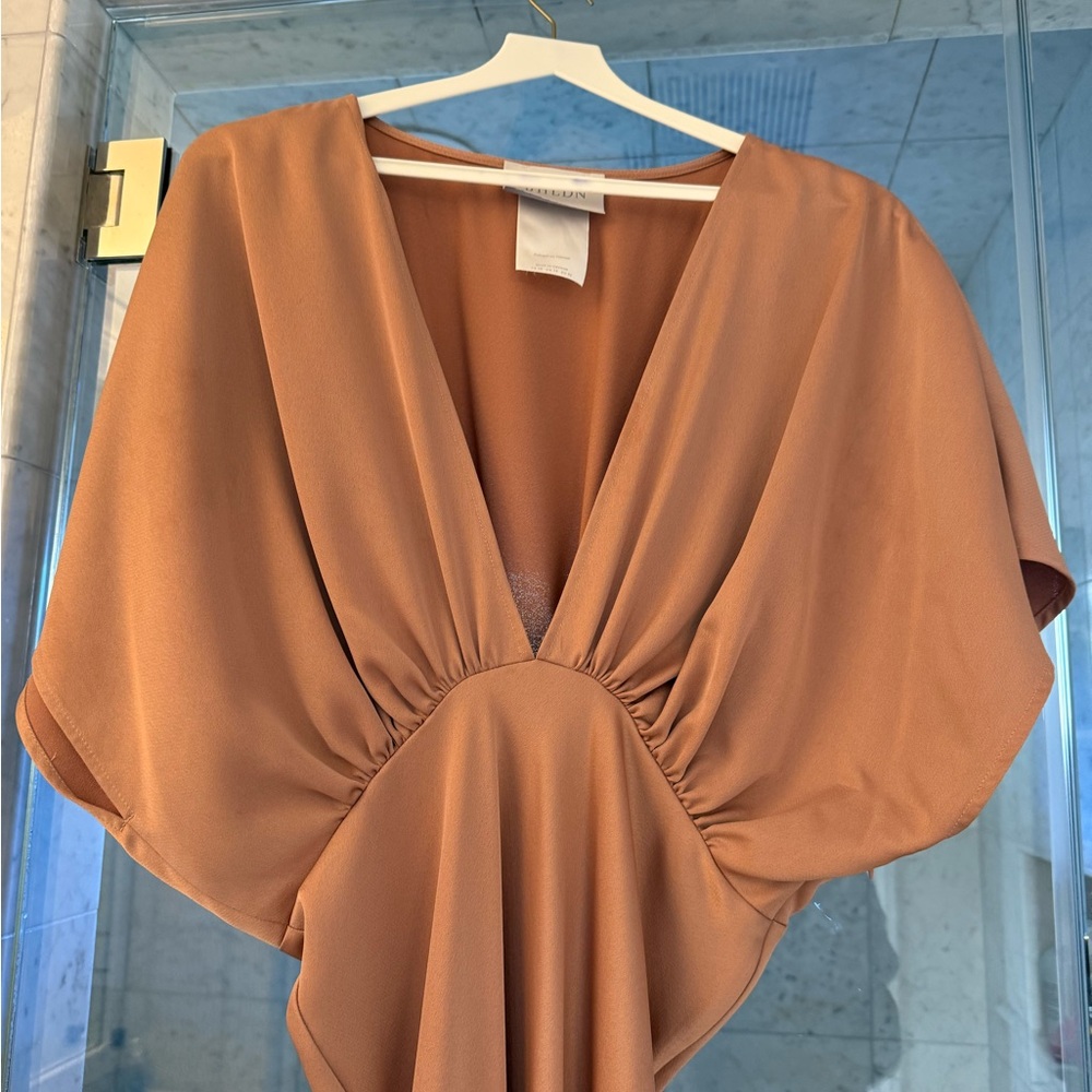 BHLDN Leila Deep-V Flutter Sleeve Satin A-Line Gown | Sand Dune | Size 10 - Picture 4 of 4